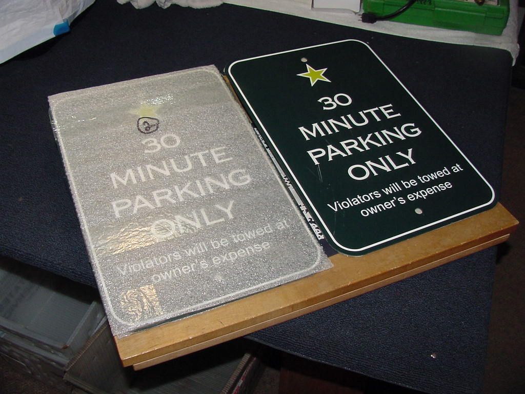 Lot of Four (4) Customer Parking Signs, 30 Minute and No Parking 12 In X 18 In.