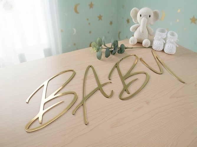 Custom 3D Acrylic Salon Sign: Mirror, Matte, Glossy Letters
