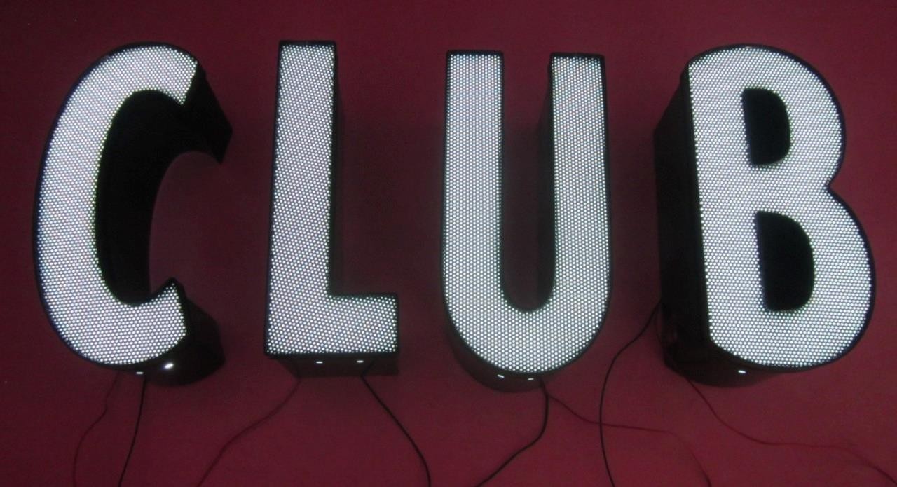 « CLUB » 12 x 31&Prime; Front Lit Channel Letter Sign 12V White LED Mesh Acrylic Front