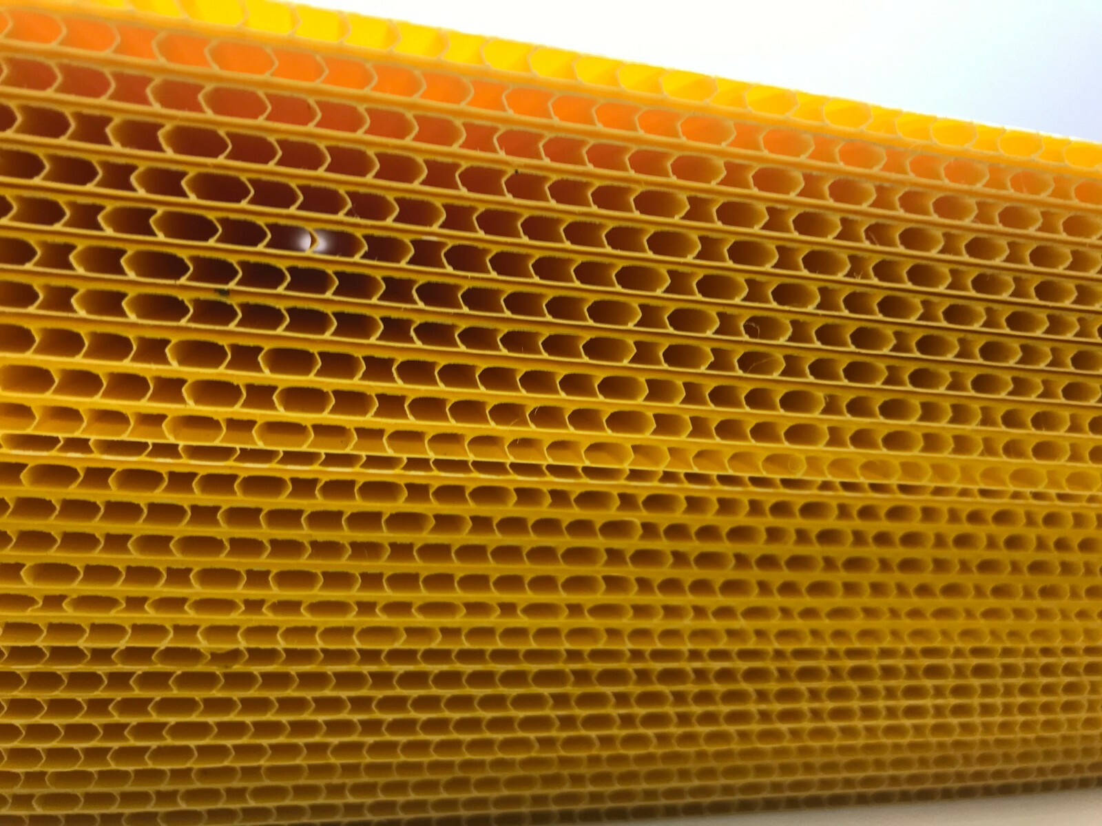 Pack of 50 Signs (Yellow) 18&Prime; x 24&Prime; x 4 mm Corrugated Plastic Signs, 50 Pieces