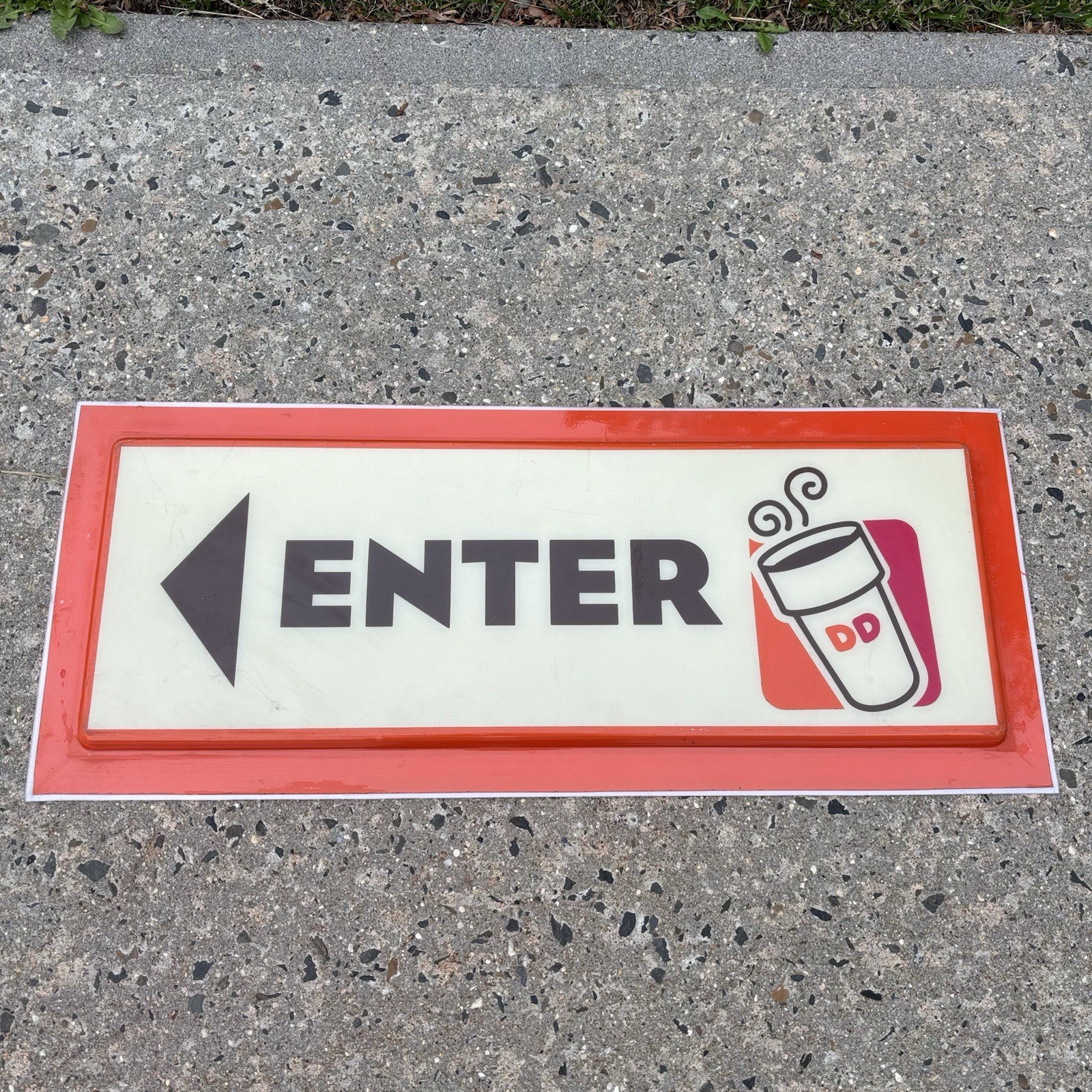 Dunkin Donuts Directional Enter Left Arrow Sign Plastic 30&Prime;x12&Prime;