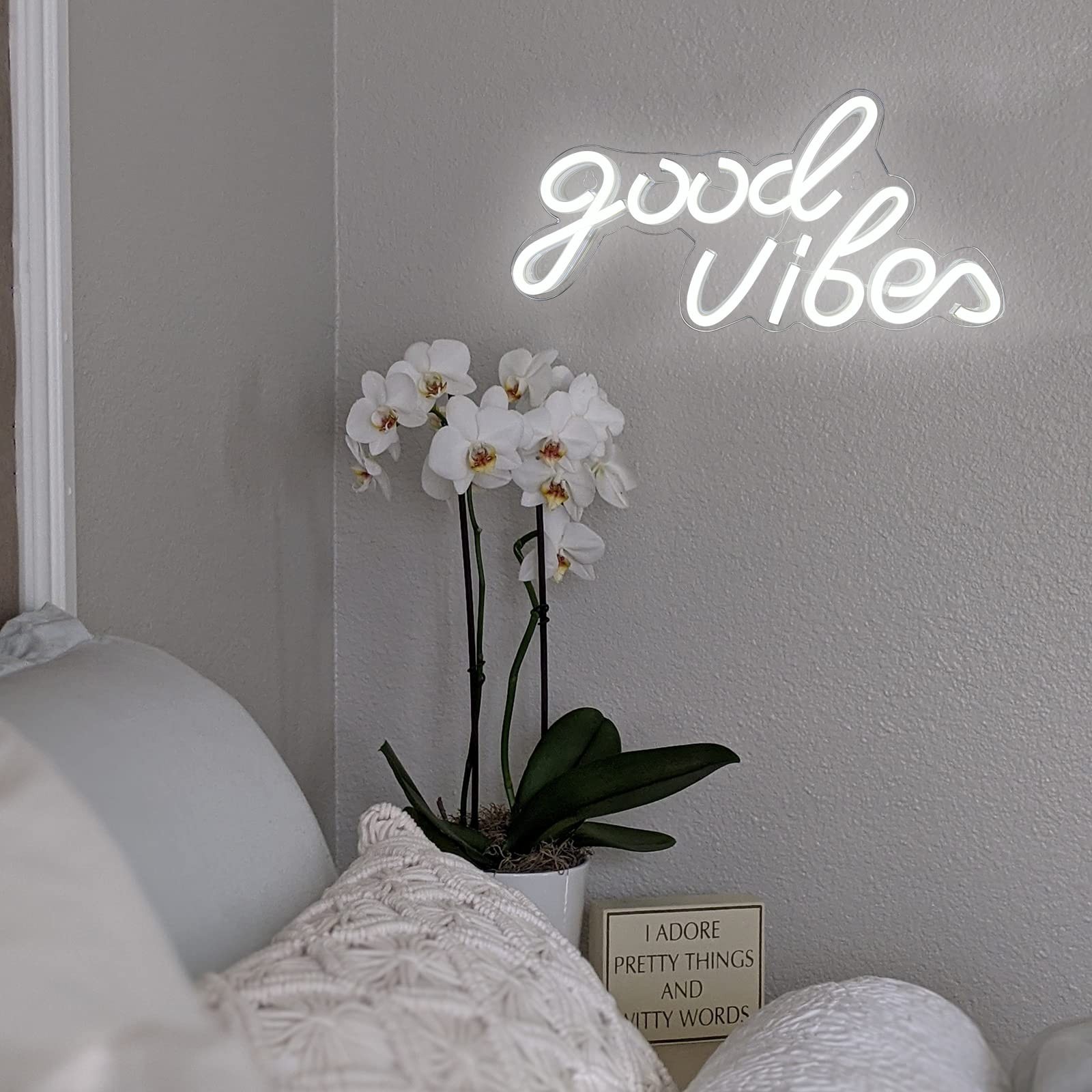 Good Vibes Neon Sign White Good Vibes Neon Lights USB Operated Aesthetic LED …