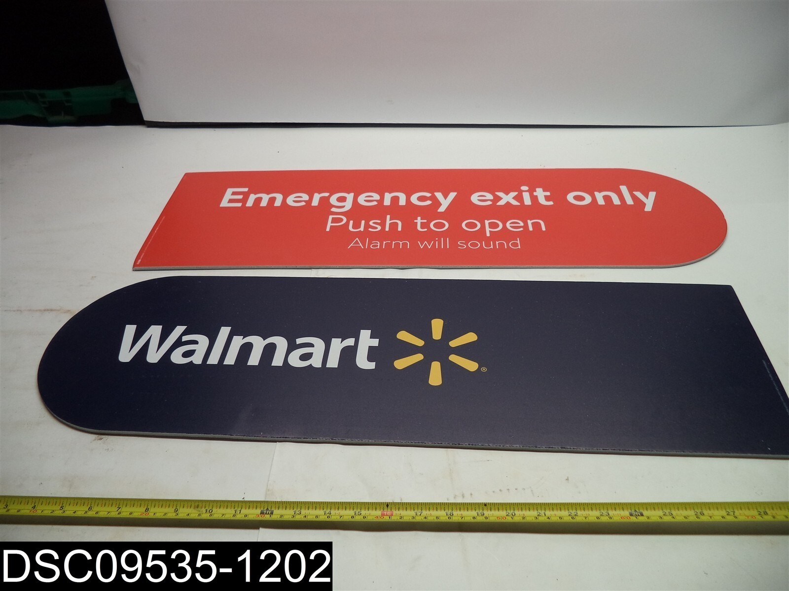 QTY=80 ( 40 Red & 40 Blue) D88 30-1/2&Prime; Long Walmart / Emergency Signs 9-3/8&Prime;