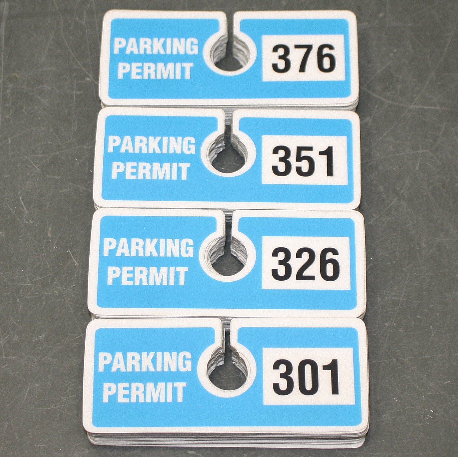 (100) Brady Parking Permit Rearview Mirror Hang Tags 96282, Plastic, Car