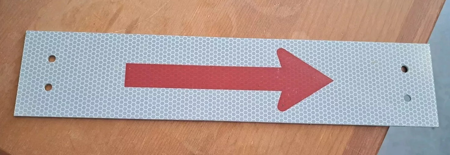 ARROW Direction Road Sign New 2 Sided Reflective 4 Holes Mountable