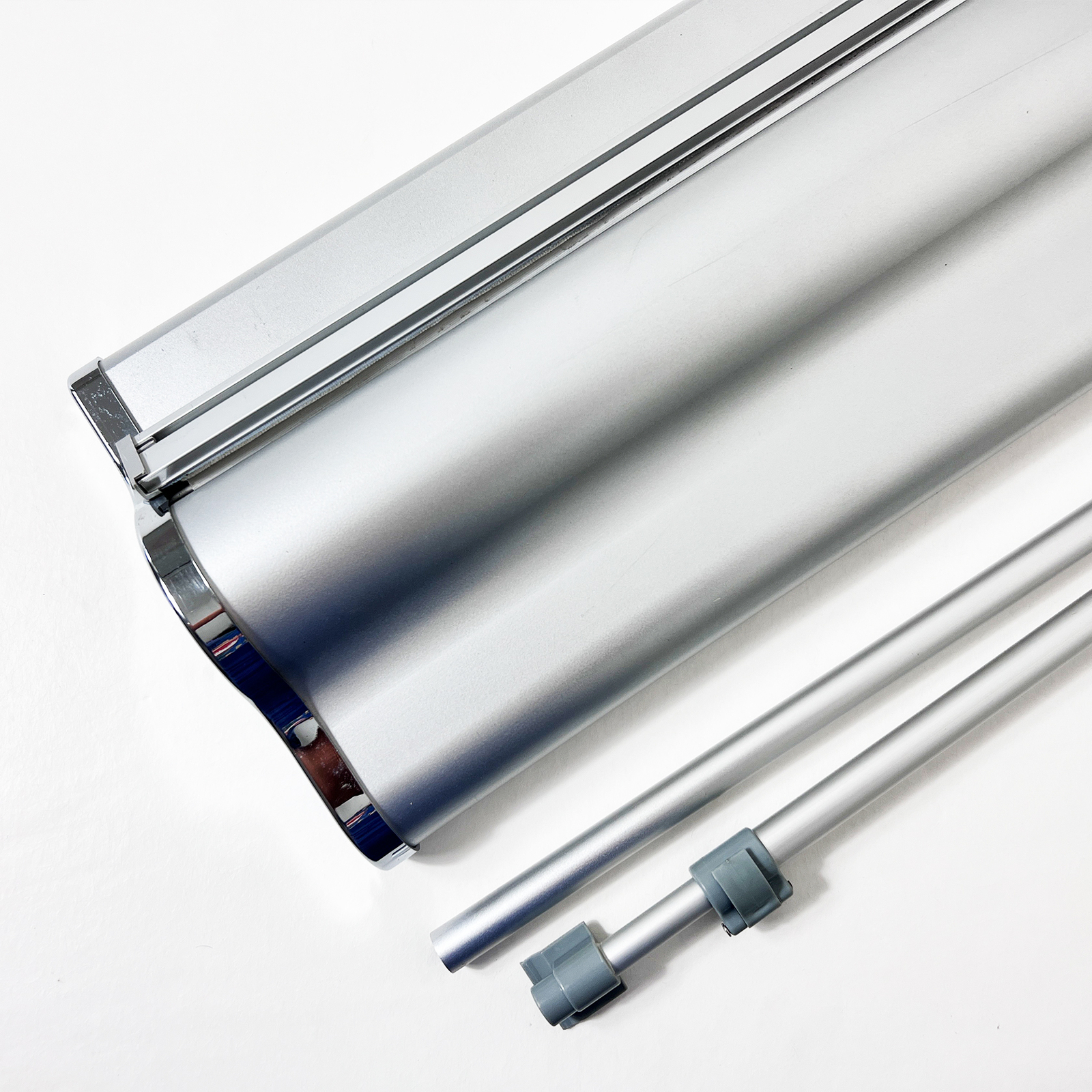 Deluxe Retractable Banner Stand 33½ »x65&Prime;-90&Prime; Adjustable Banner Stand Wide-base
