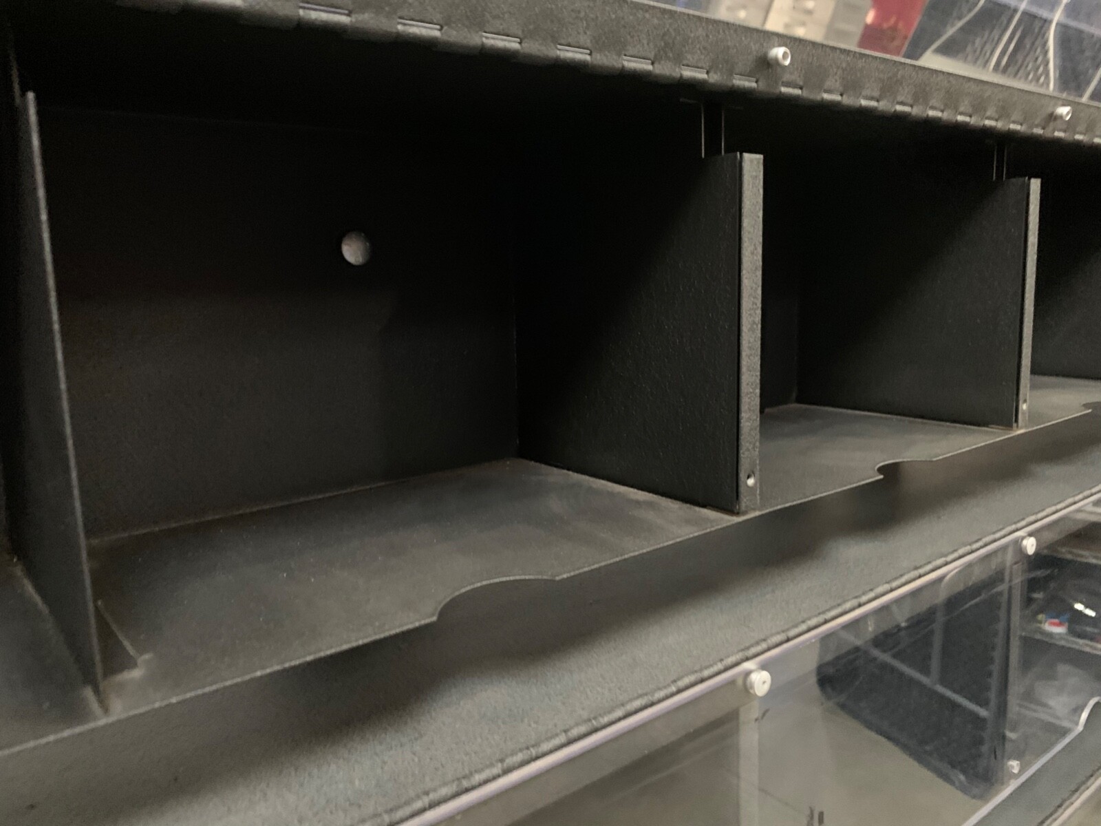 Advertising Display Units Make $30k+ Selling Ad Space in your Business Location