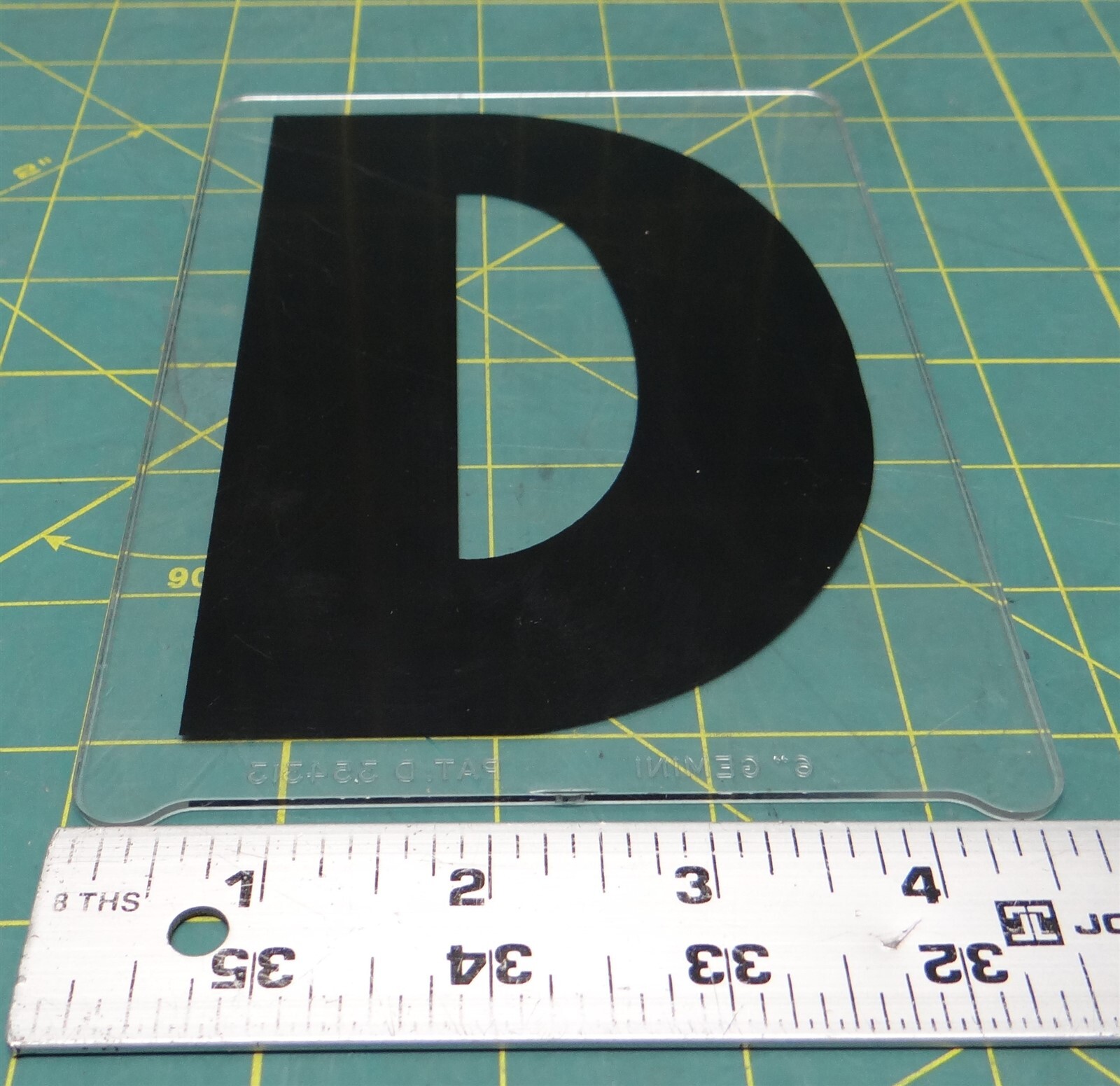 (D) 7&Prime; x 4-1/2&Prime; Acrylic Wagner Zip-Change Marquee Sign Changeable Letter