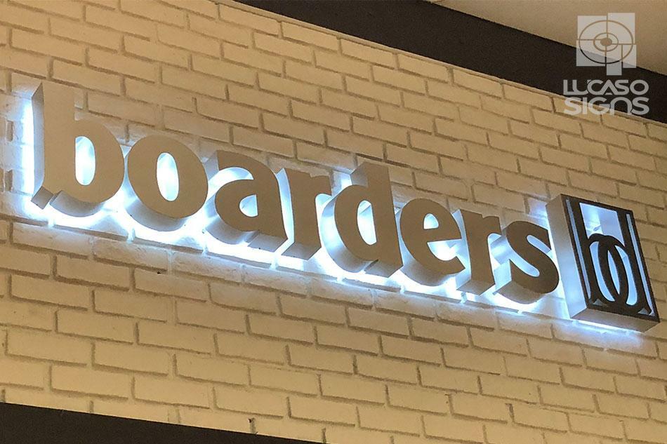 CHANNEL LETTERS – Reverse LED Signs « Halo » Type