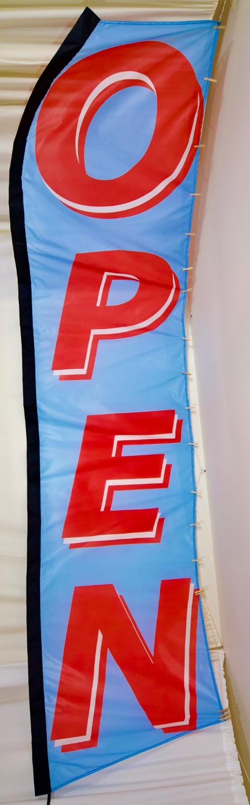 Extra Large Promotional Banner, Convex Bow Flag, Bow outward along the Tap Edge