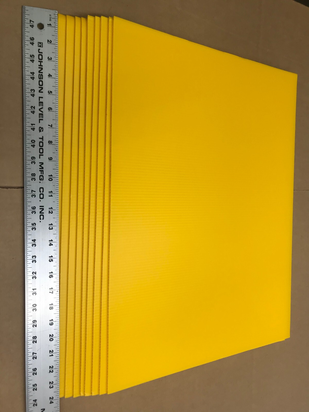 50 Pack Yellow Yard Signs 18 »x24 » & 100 H-Stakes 12 » Brand New Ship Same Day