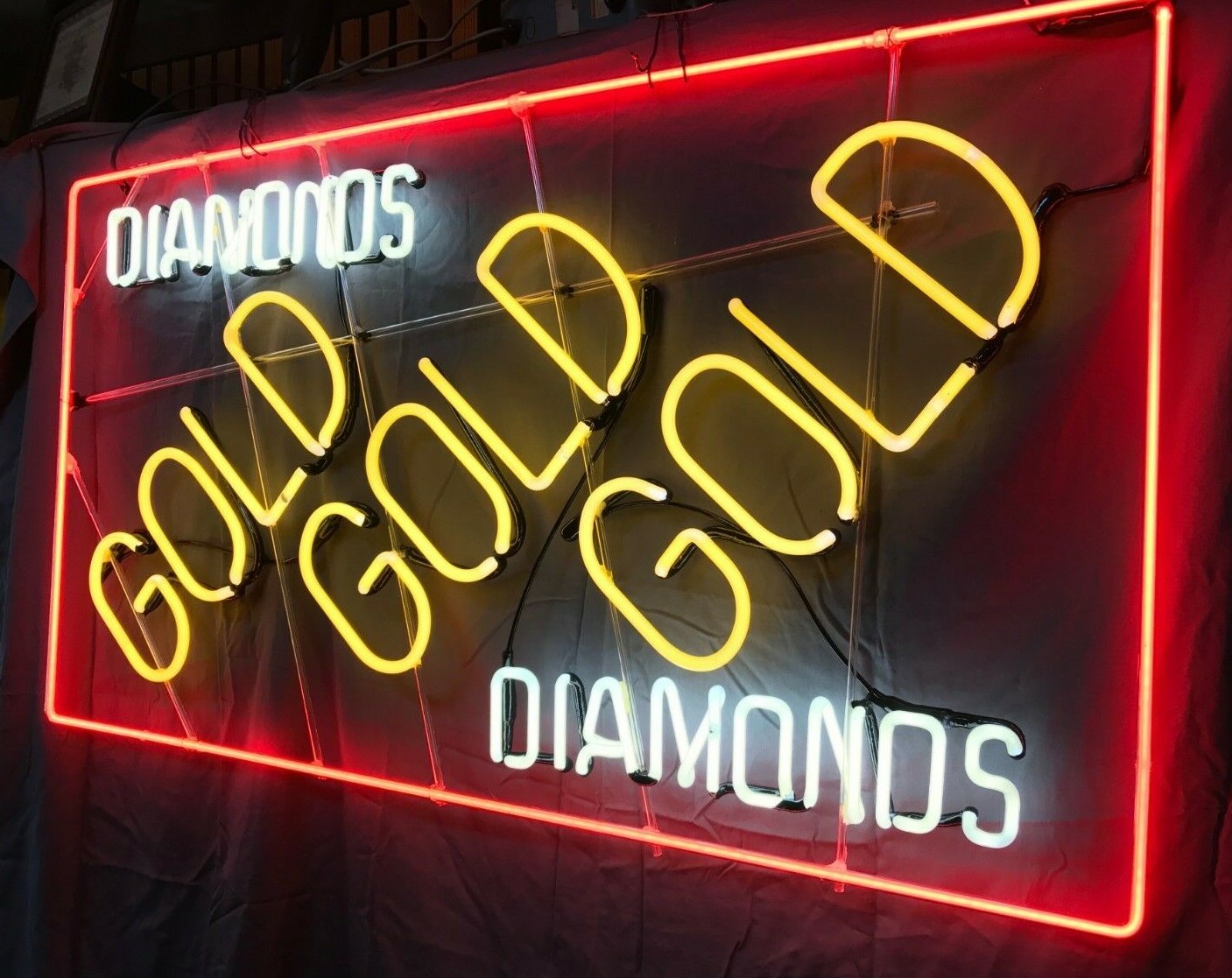 Buy Sell Scrap gold diamond pawnshop jewelry store sign – DIAMOND GOLD neon sign