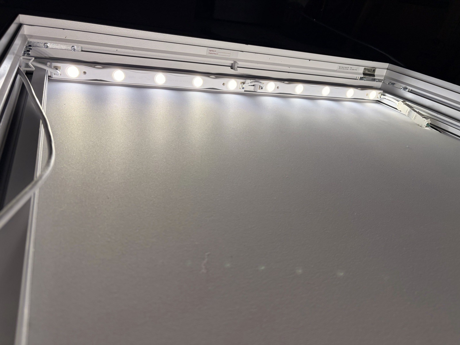Matrix Frame USA LED Sign Frame Advertising Fabric Light box For Shop 36”x48”