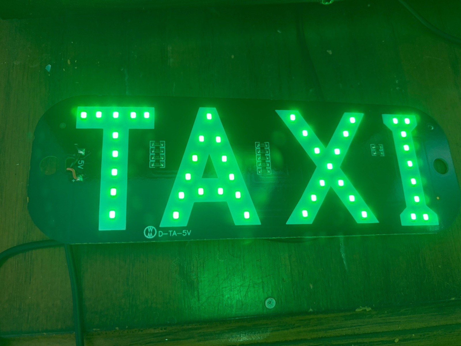 Taxi LED Light Sign with suction for Windshield Car USB Port