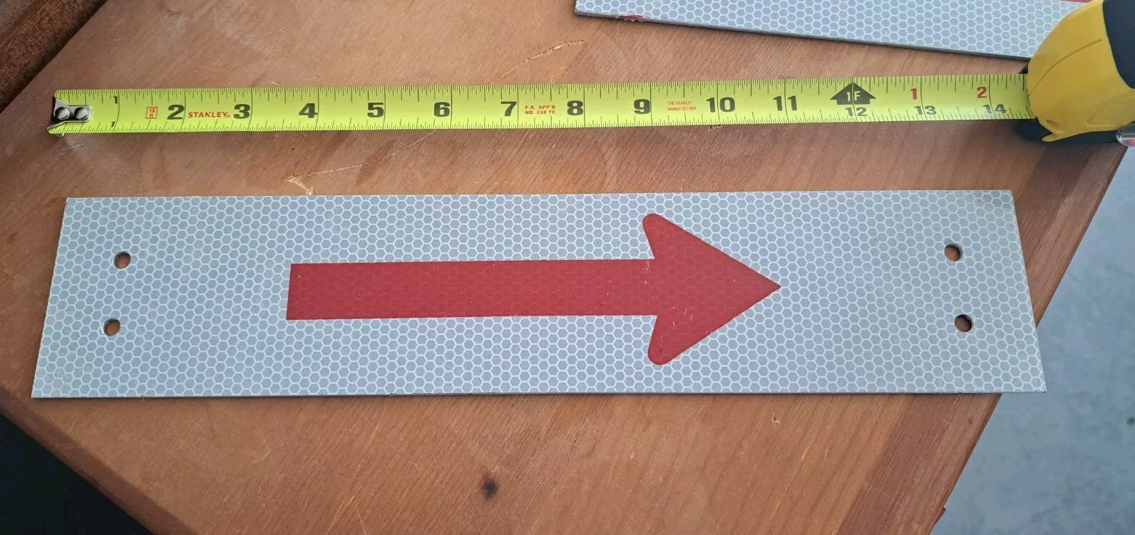 ARROW Direction Road Sign New 2 Sided Reflective 4 Holes Mountable
