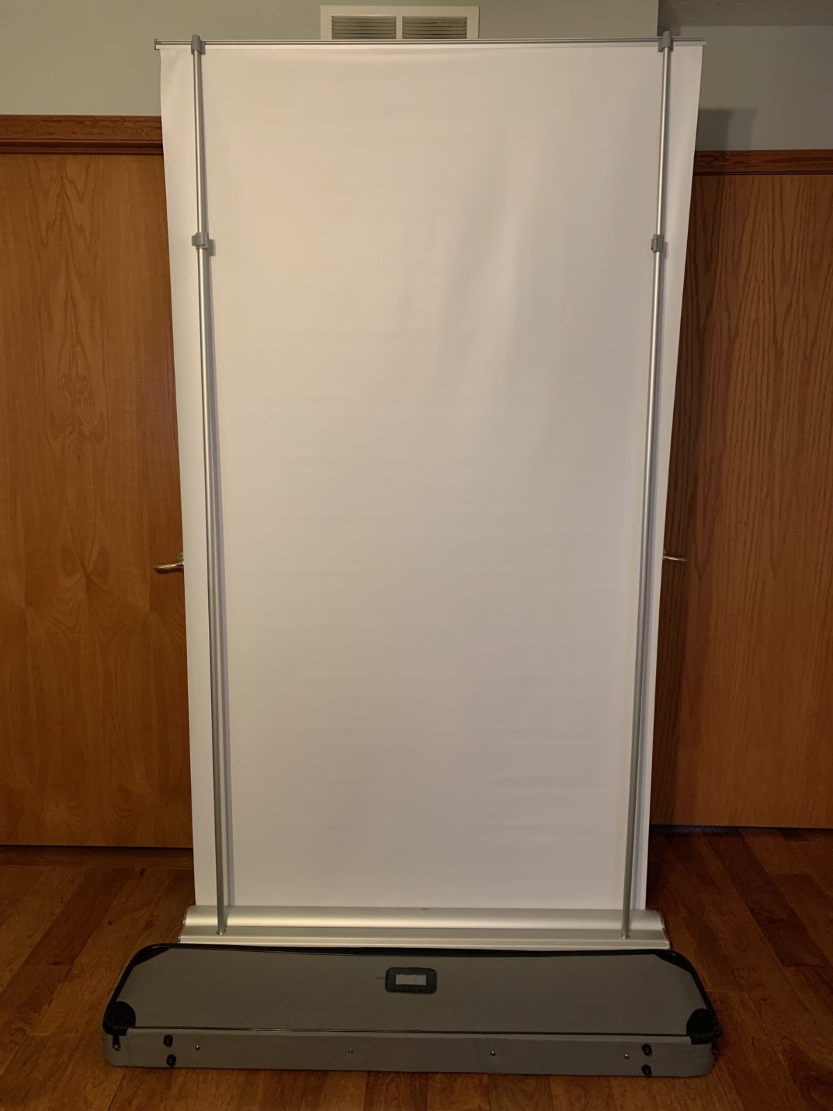 Professional Retractable Roll Up Banner Stand w/ Wide Base and Case; Replaceable