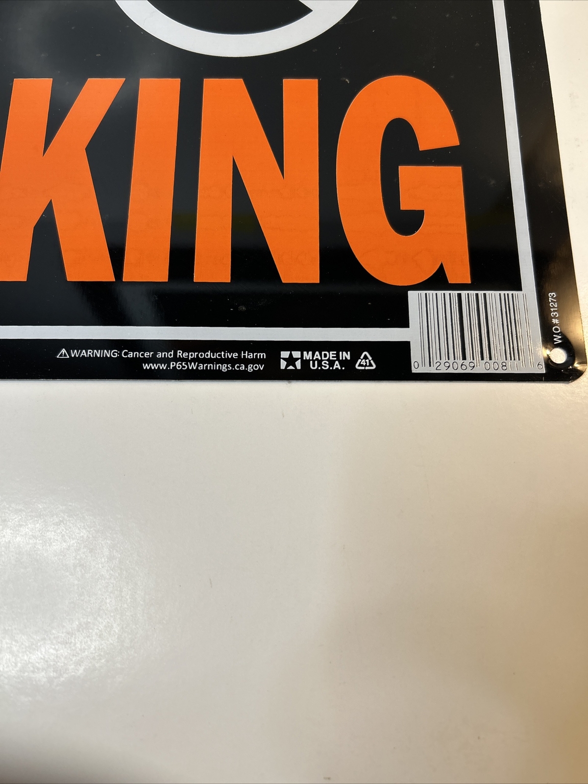 HY KO Products 811 « No Smoking » Sign 9&Prime; x 14&Prime; Metal Sign