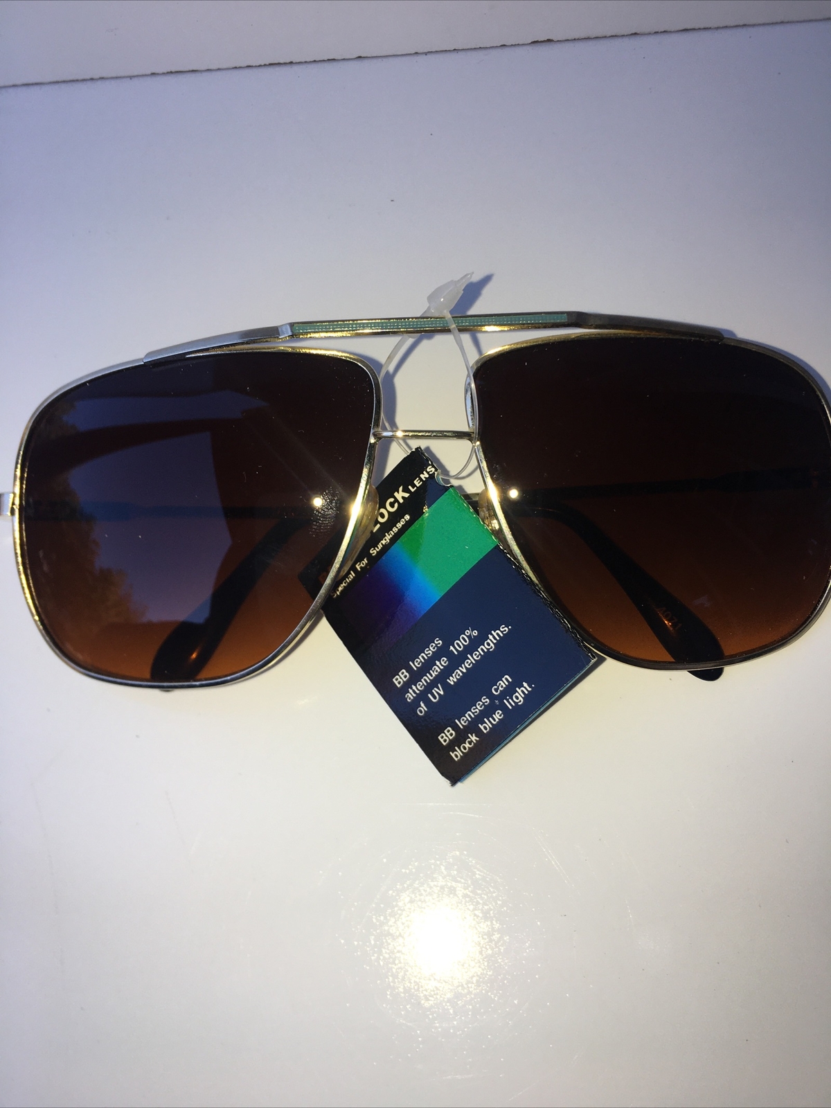 Vintage GOLD Aviator 80&rsquo;s Sunglasses Made In Taiwan 80s Glasses NEW