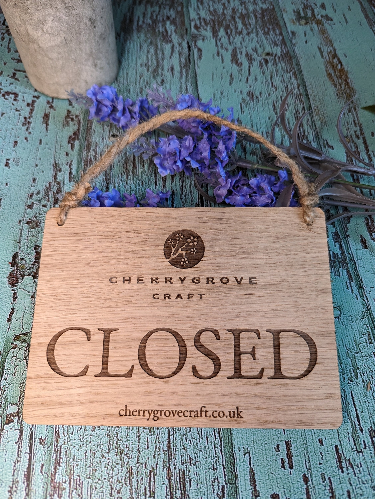 Personalised Wooden Open and Closed Sign for Business – Eco-friendly – 2 Sided