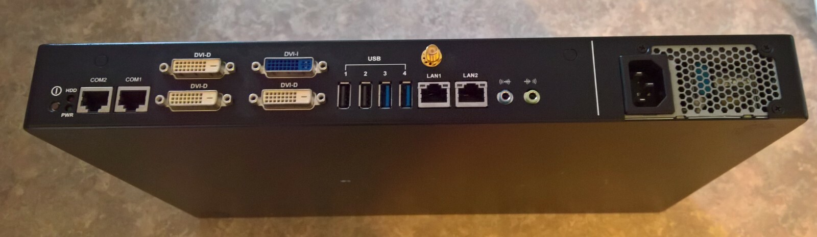 iBase SI-64 Digital Signage Player i7-3770, 128GB MLC SSD, 8GB RAM, 4-DVI Ports
