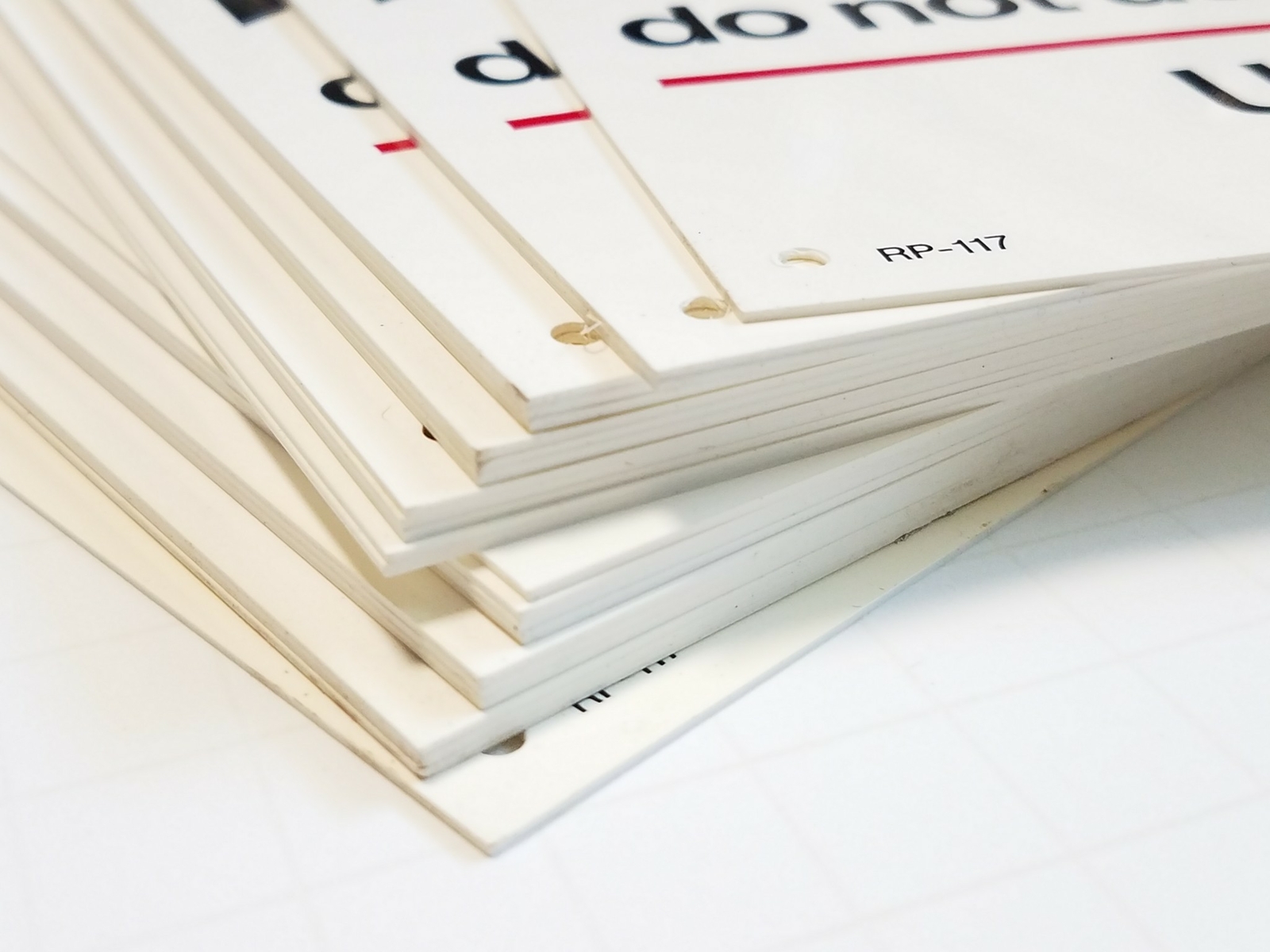 Lot of (25) New 5-1/2&Prime; x 7&Prime; In case of fire do not use elevators – Use stairways