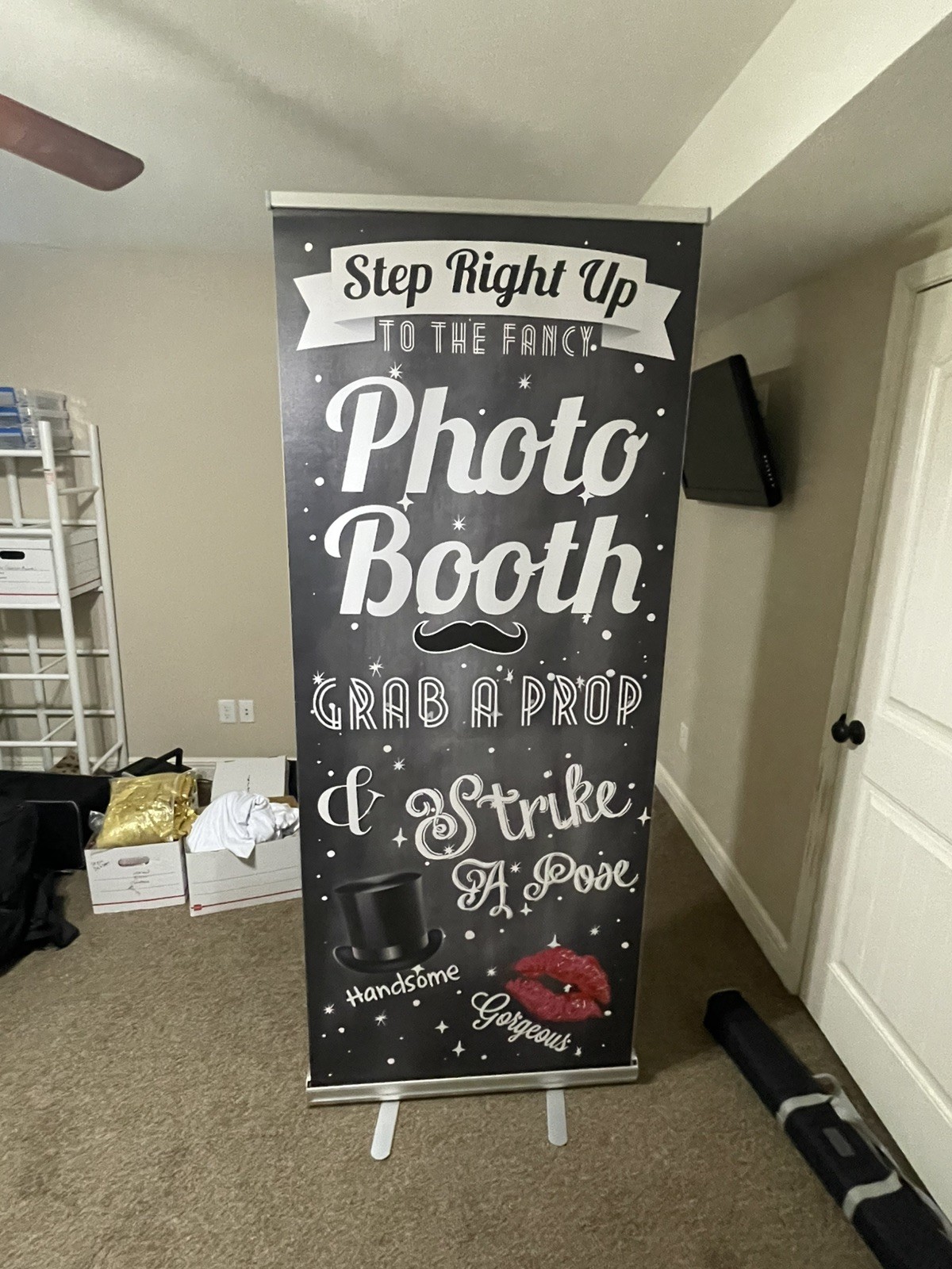Photobooth Sign Retractable Banner Stand | Backdrop Roll-up Banner Sign Stand