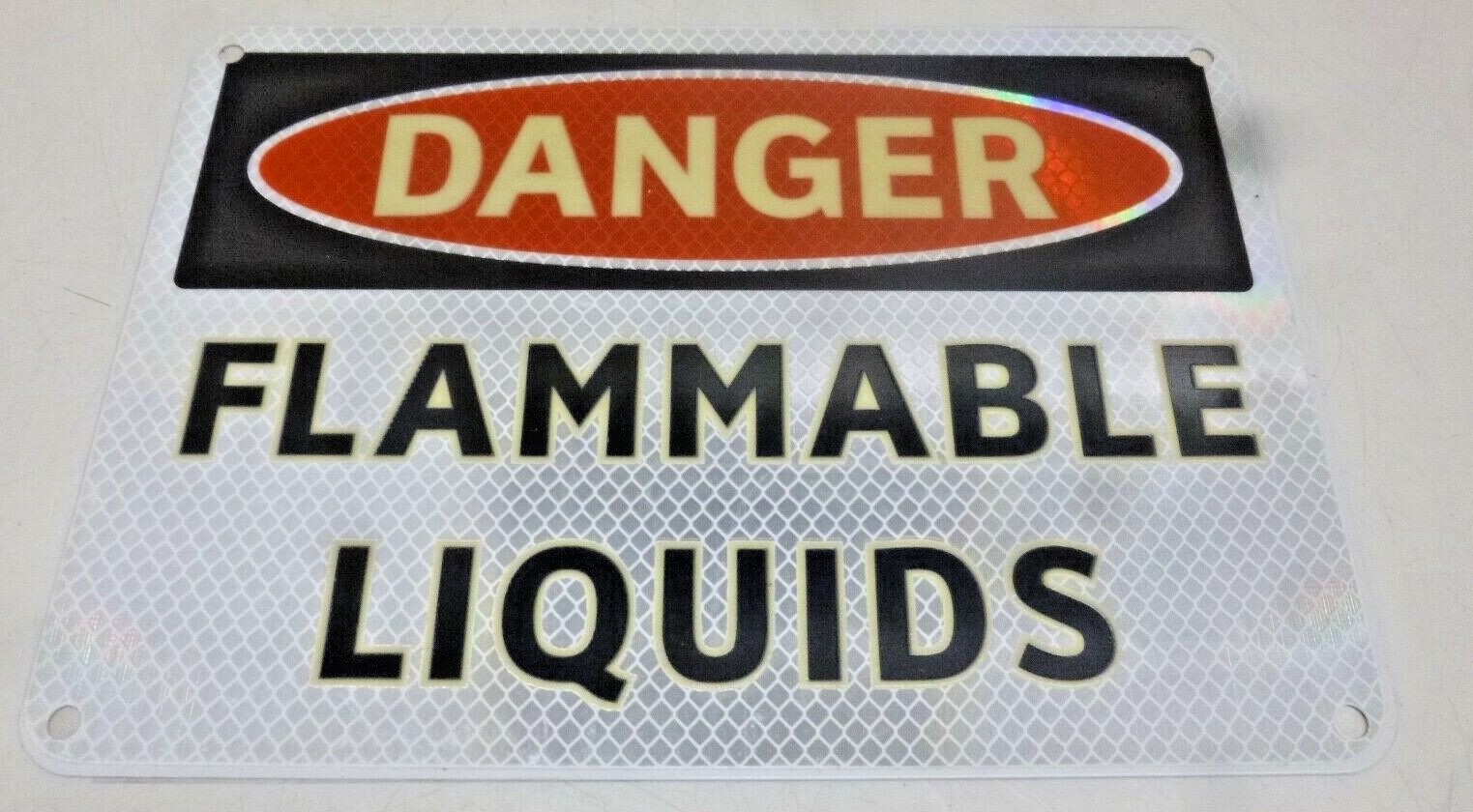NEW BRADY DANGER FLAMMABLE LIQUIDS 7X10&Prime;, ALUMINUM SIGN, 102481