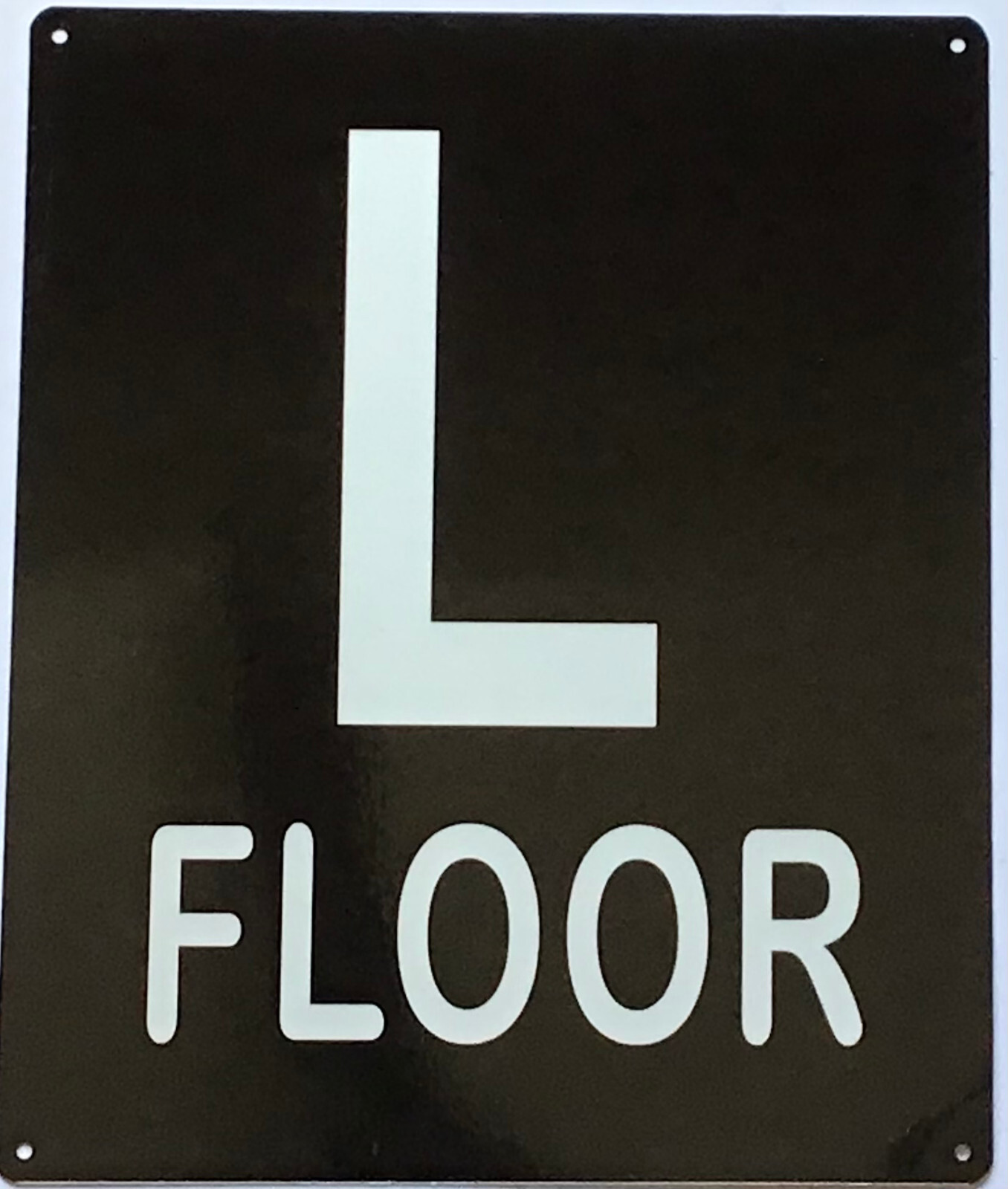 L FLOOR SIGN (10X12, Black Background, Aluminum)
