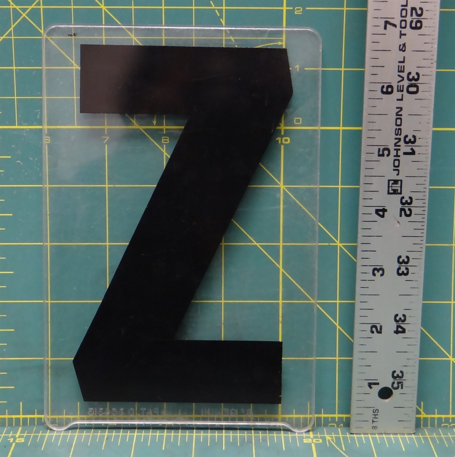 (Z) 7&Prime; x 4-1/2&Prime; Acrylic Wagner Zip-Change Marquee Sign Changeable Letter