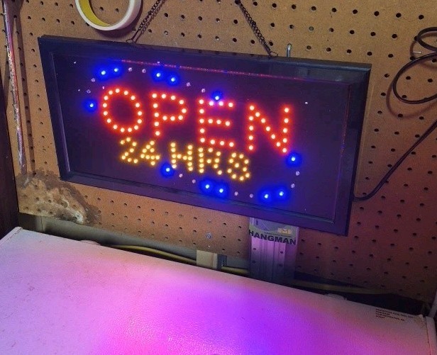LED OPEN Sign 19&Prime;x10&Prime; Flashing Neon Light w/Switch & Hanging Chain for Store Bar