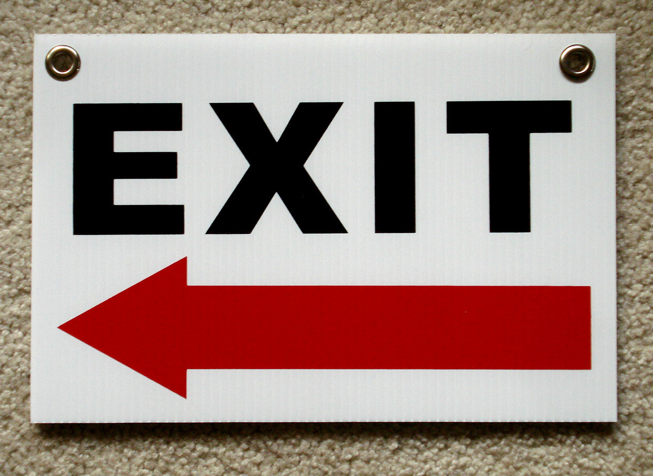 EXIT with ARROW POINTING LEFT 8&Prime; x12&Prime; Plastic Coroplast Sign with Grommets