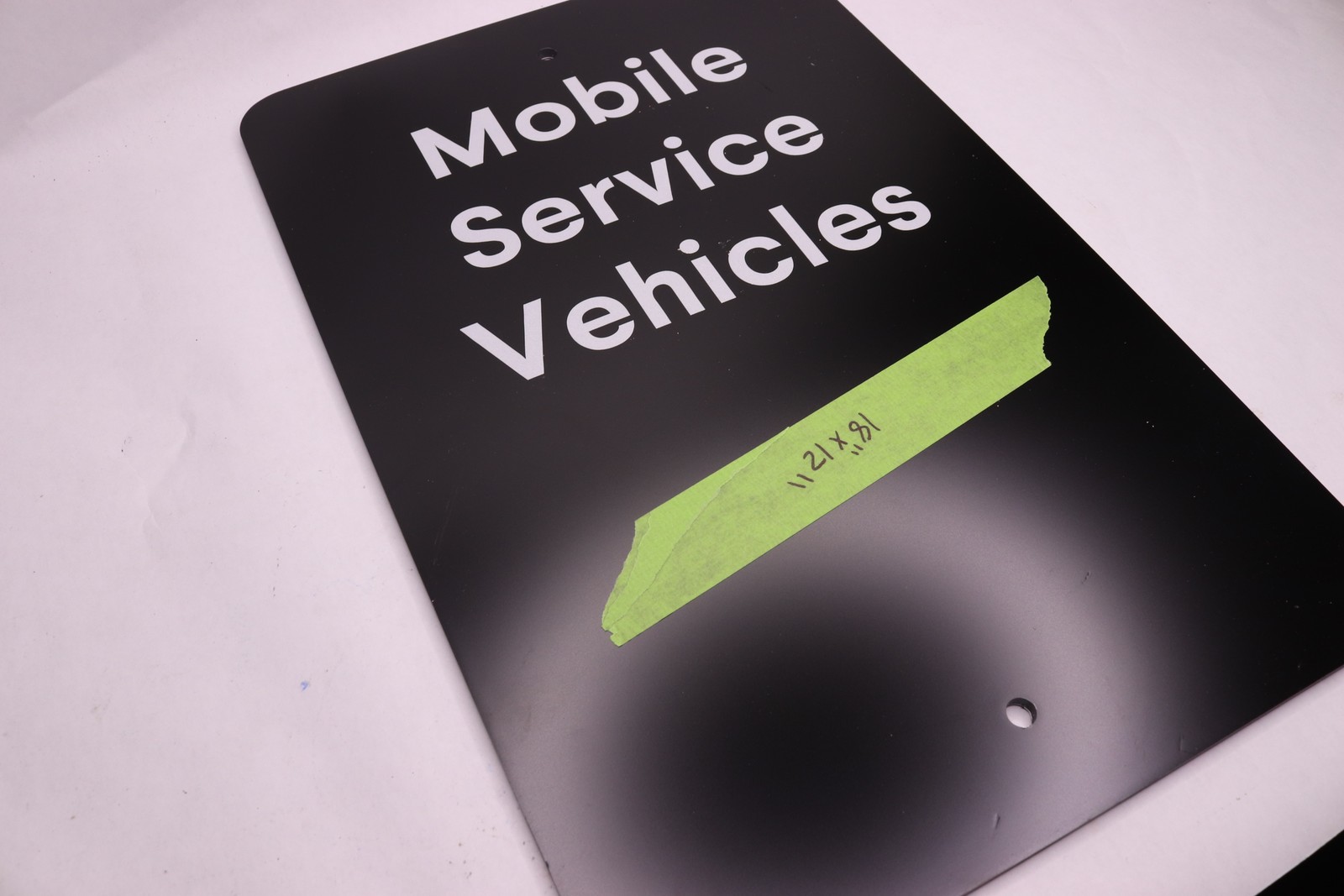 Mobile Service Vehicles Sign 18&Prime; x 12&Prime; – As Shown Only