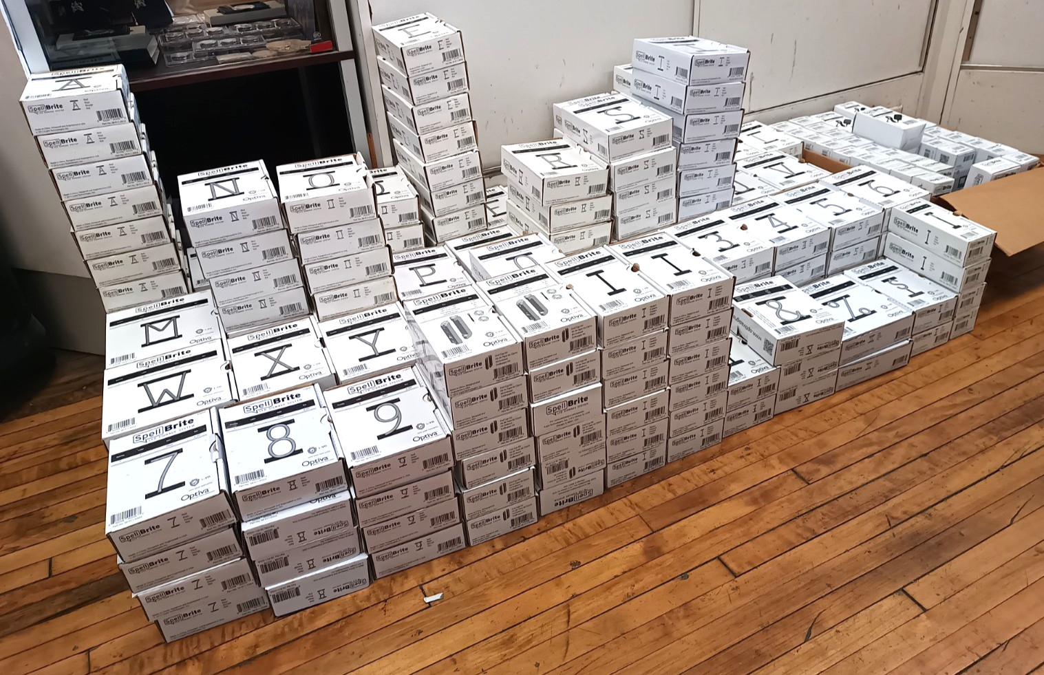SpellBrite LED Sign HUGE lot of 252 Letters, Numbers, Characters + Accessories
