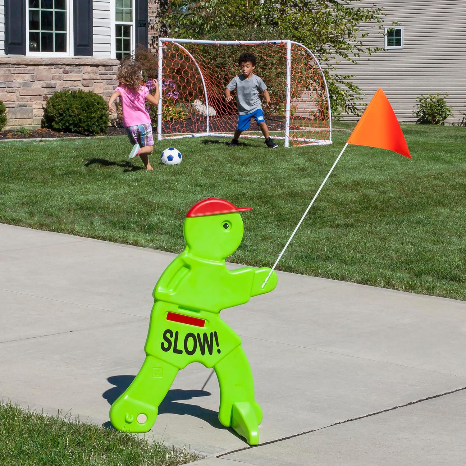 Step2 Kid Alert Street Safety Sign, Kids at Play Signage for Neighborhood