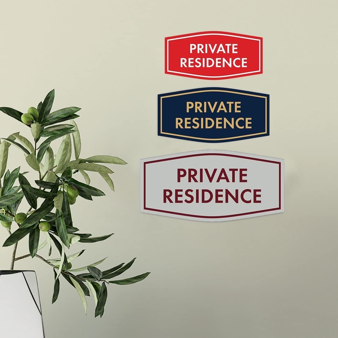 Fancy Private Residence Sign Black/Gold – Small 1 Pack