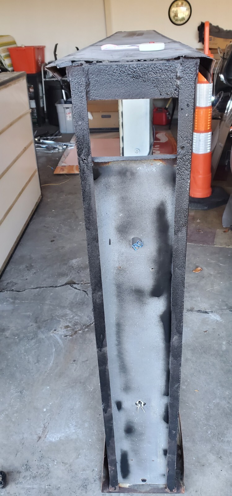 Double sided OUTDOOR – 2 Bulb – SIGN BOX / FRAME, LARGE 8&rsquo;x4&rsquo;x10 » used