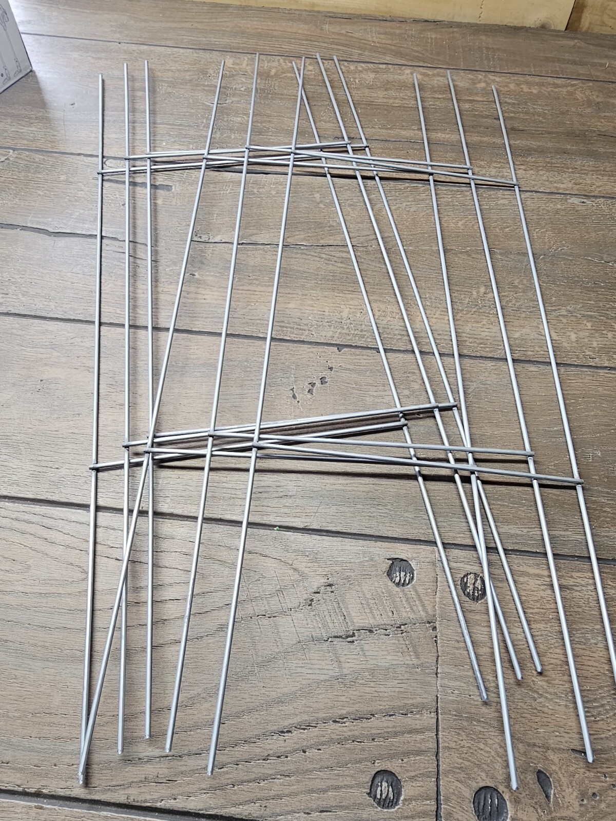 Sturdy Metal H Frame Wire Step Stakes for Yard Signs(10 x 30 inch)(Stakes Only)