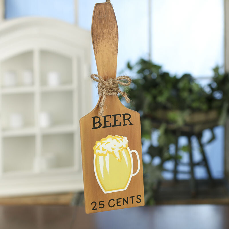 Factory Direct Craft Painted Beer Hanging Cutting Board for Kitchen and Hom