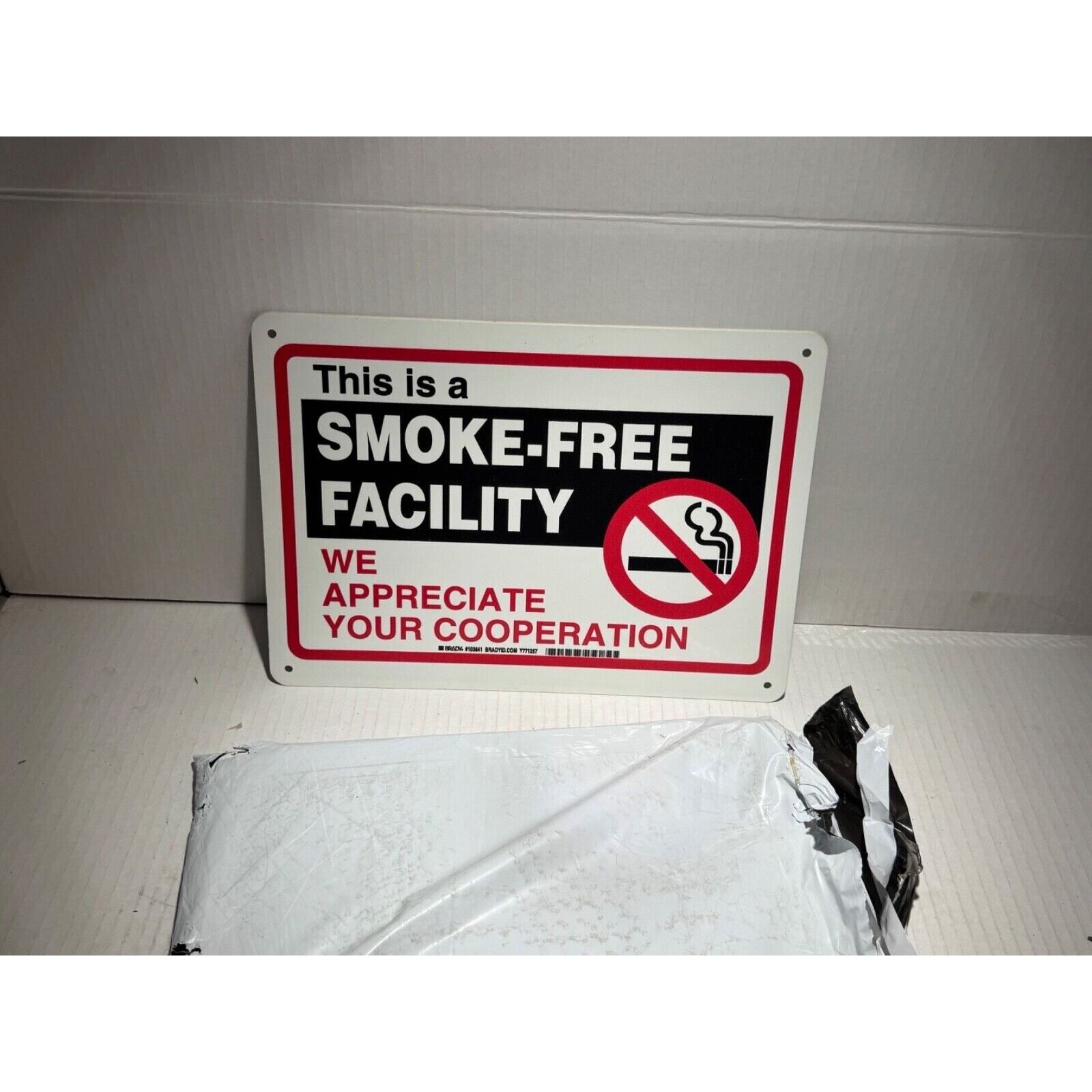 Brady 103841 Plastic, 10&Prime; X 14&Prime; Legend « This Is A Smoke-Free Facility 12PK