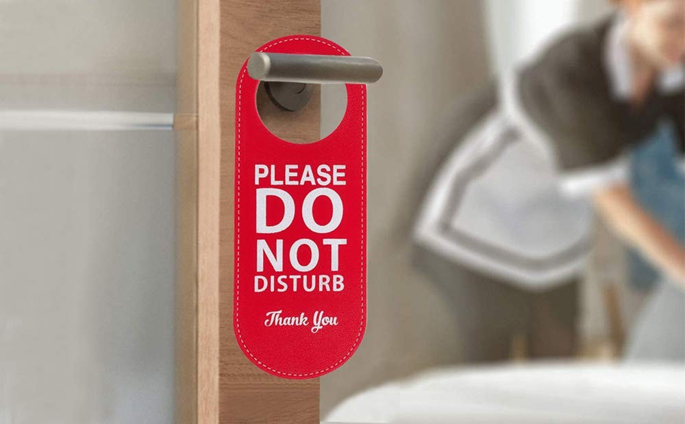 2 Pack PU Leather Do Not Disturb Door Hanger, Double Sided, Red, Green, Sign