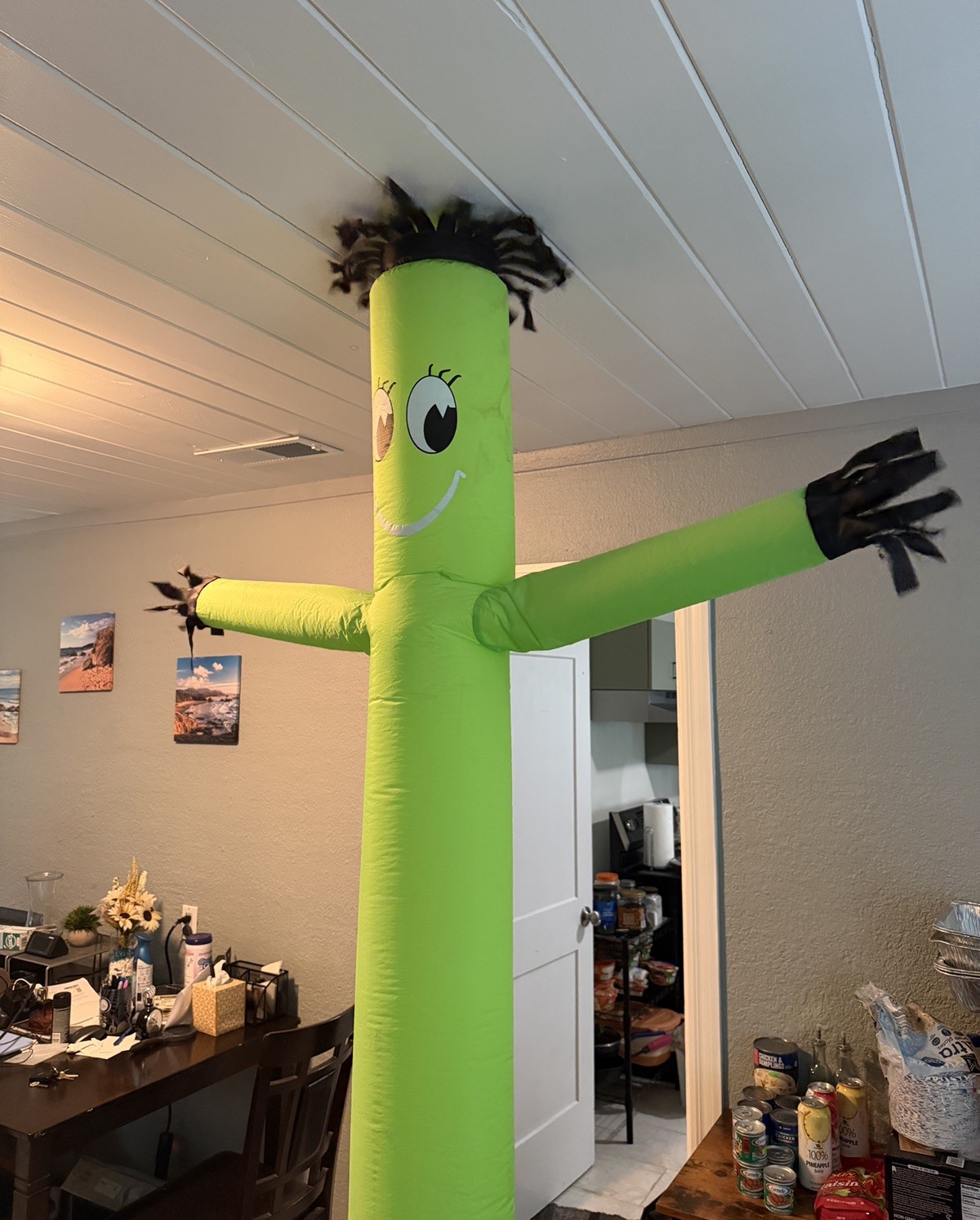 8FT Inflatable Waving Man Fly Puppet Dancer with Blower Green