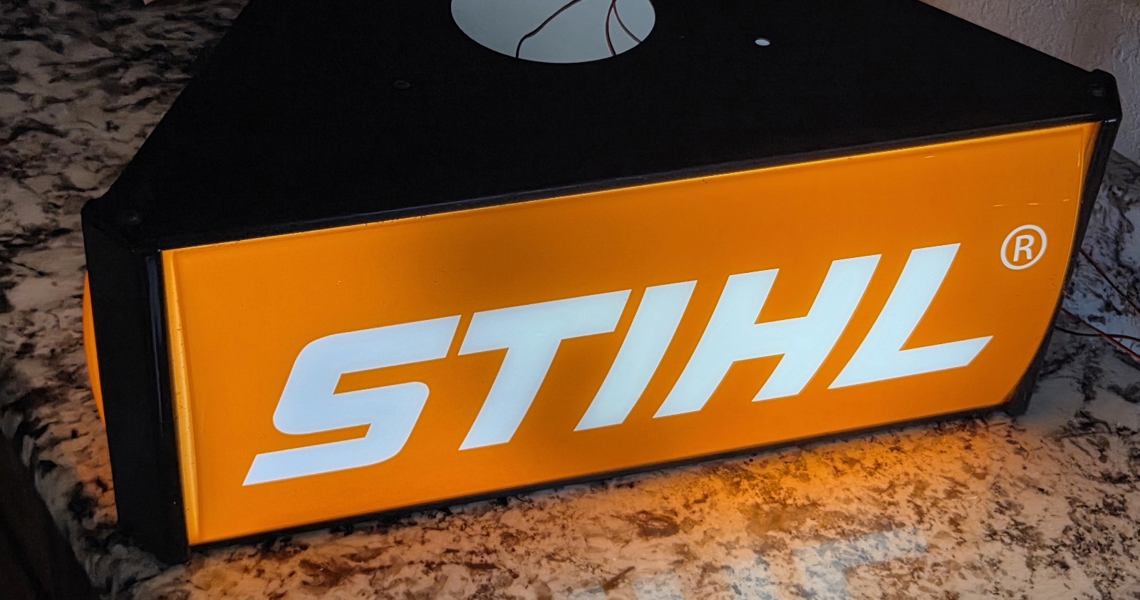 Commercial DEALER STIHL 3 SIDED LED ILLUMINATED STORE SIGN 21&Prime;X21&Prime;X21 AND 8.5&Prime;