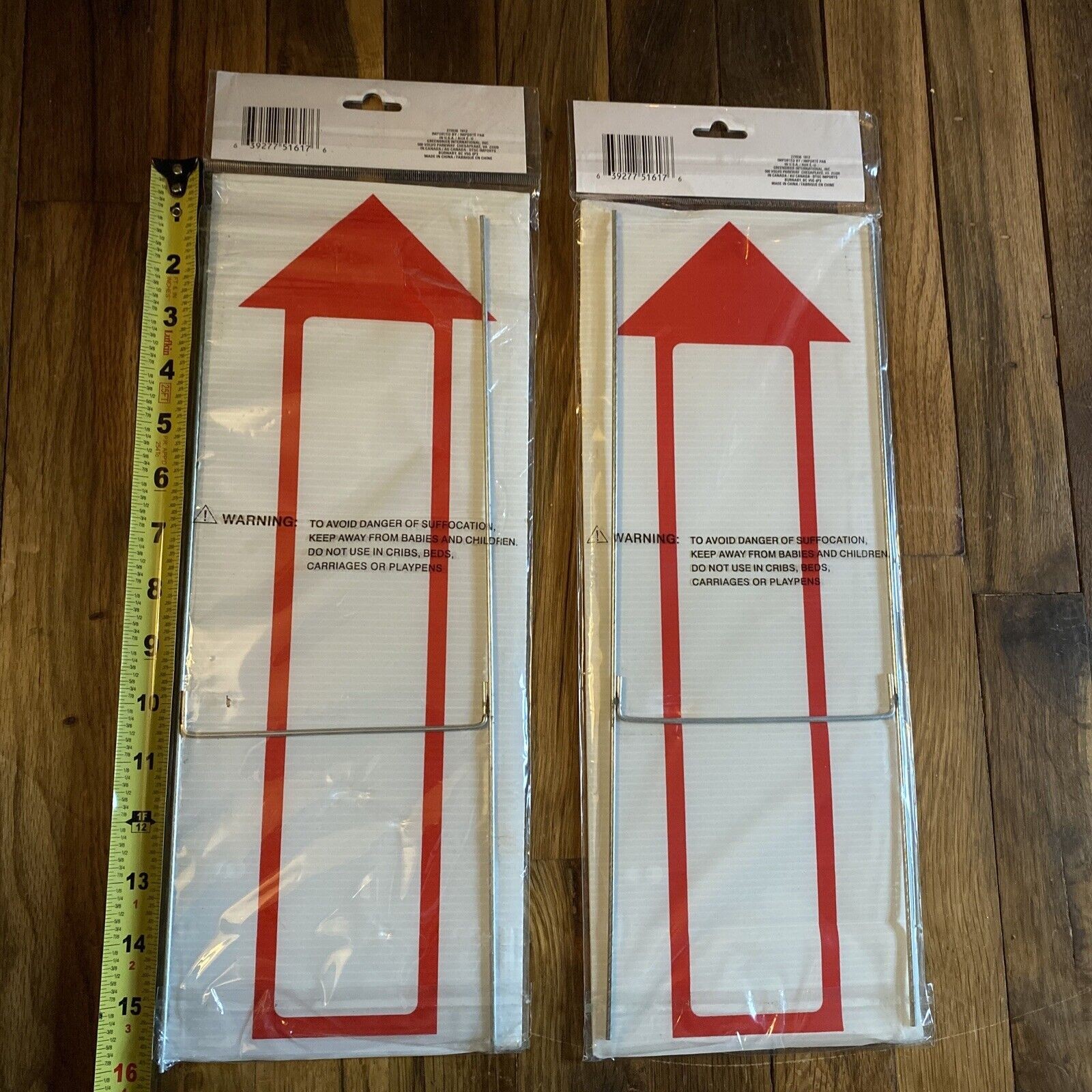 Garage Sale Signs Double-Sided Red And White Arrow W/Metal Stands 16X6 SEALED