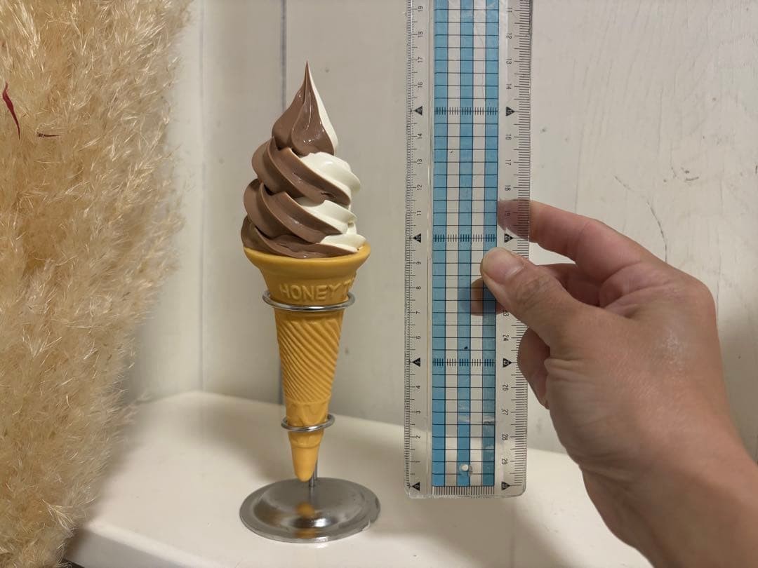 Soft serve ice cream food samples: Vanilla, Mixed, Chocolate ⚠️ Stand not in