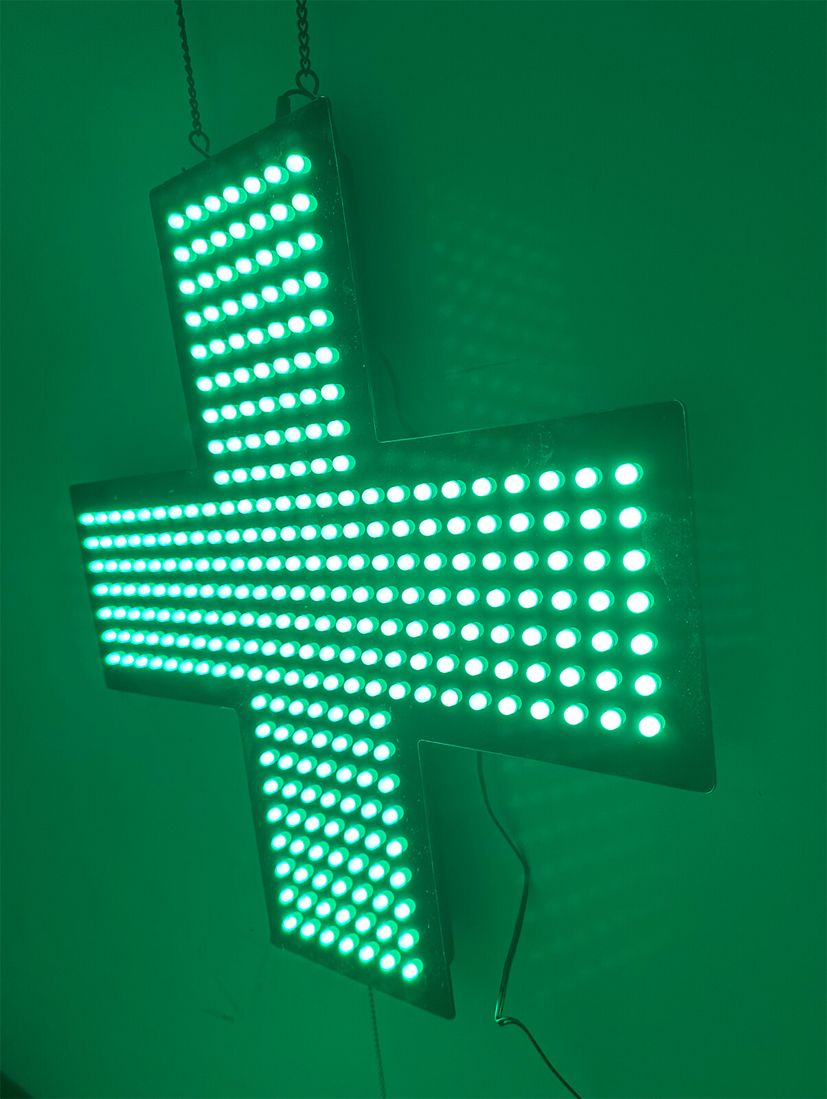 19&Prime; x19&Prime; Indoor Dispensary Green Medical Cross Window Display LED Sign 3 Mode