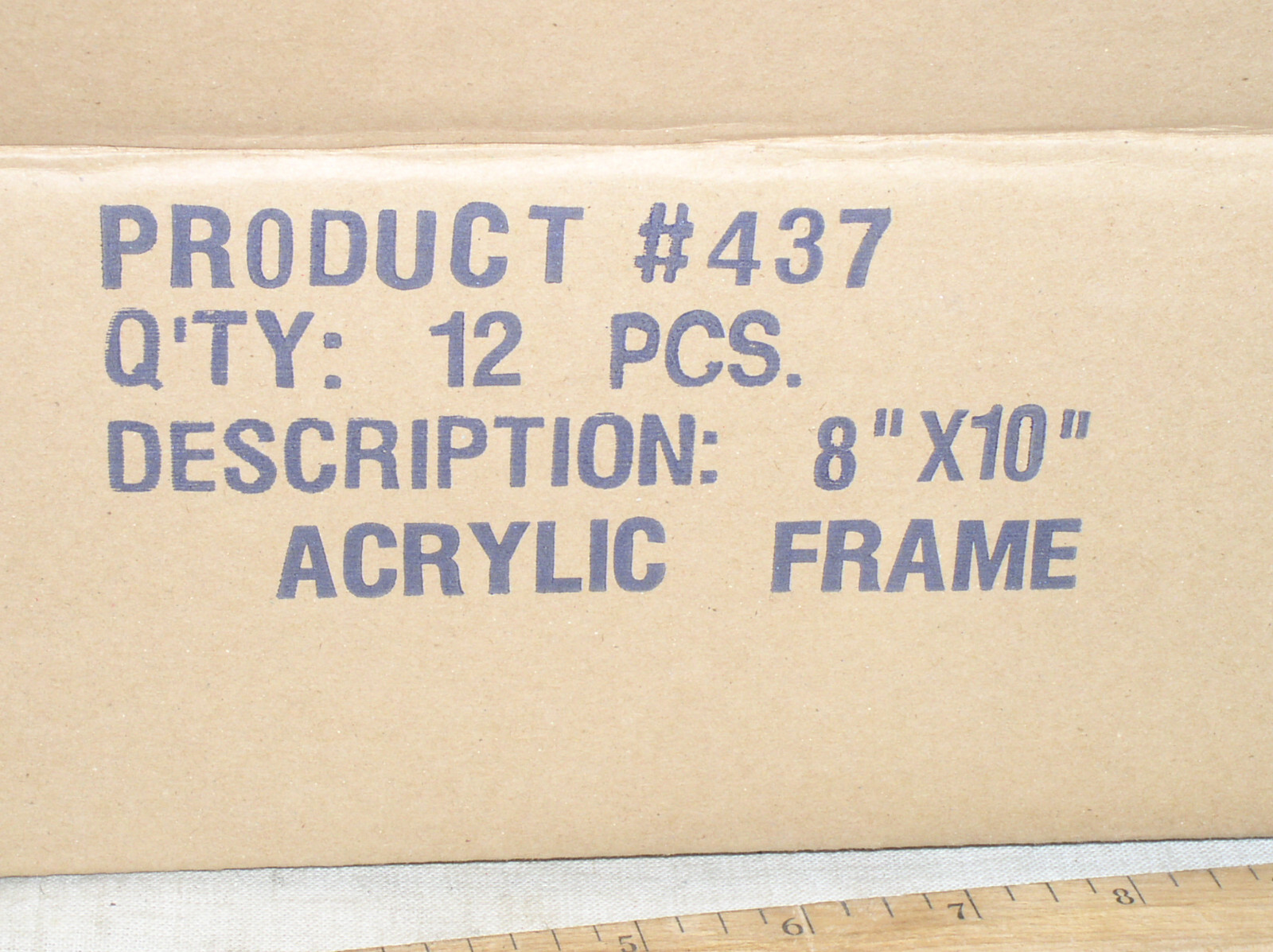 12 CLEAR PLASTIC ACRYLIC 8 BY 10 INCH DESK TABLE ANGLED PHOTO PICTURE FRAME CASE