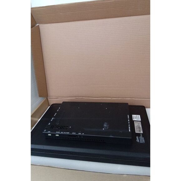 Bluefin BrightSign 15.6 LCD Digital Signage Display BSBI156FH-FN HS124 New
