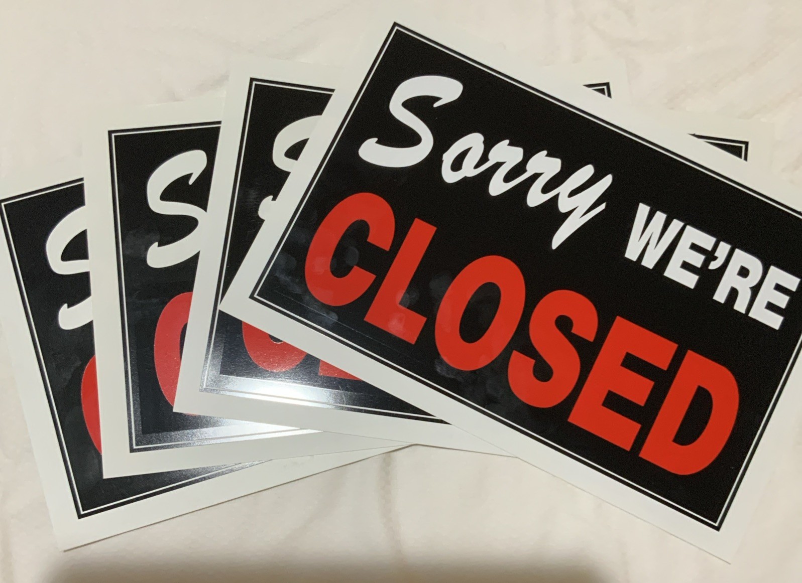 Hillman 839916 Come In We&rsquo;re Open, Sorry We&rsquo;re Closed 2 Sided Sign LOT OF 4