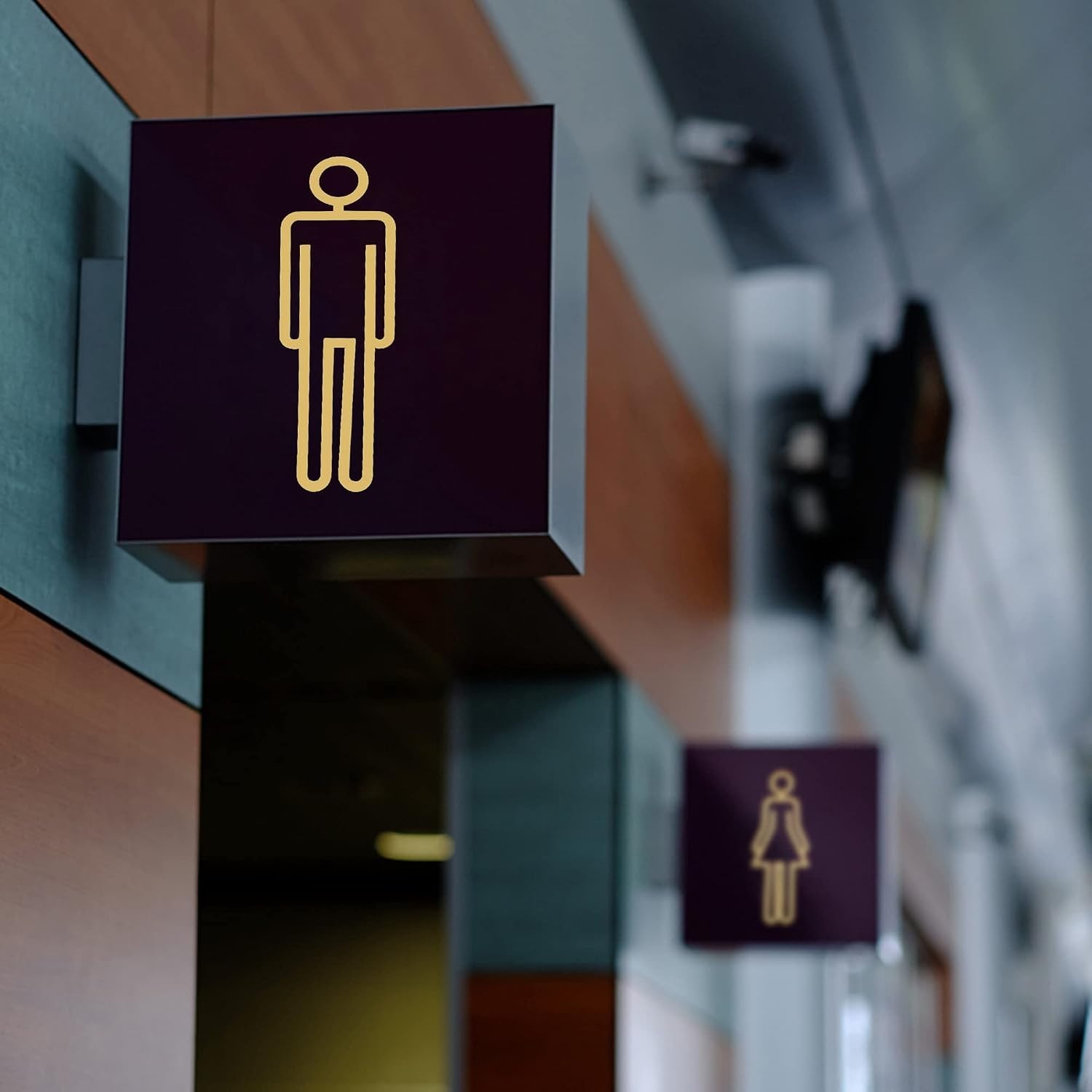 Golden Modern Acrylic Bathroom Sign Symbols Men Women Toilet Restroom Signage