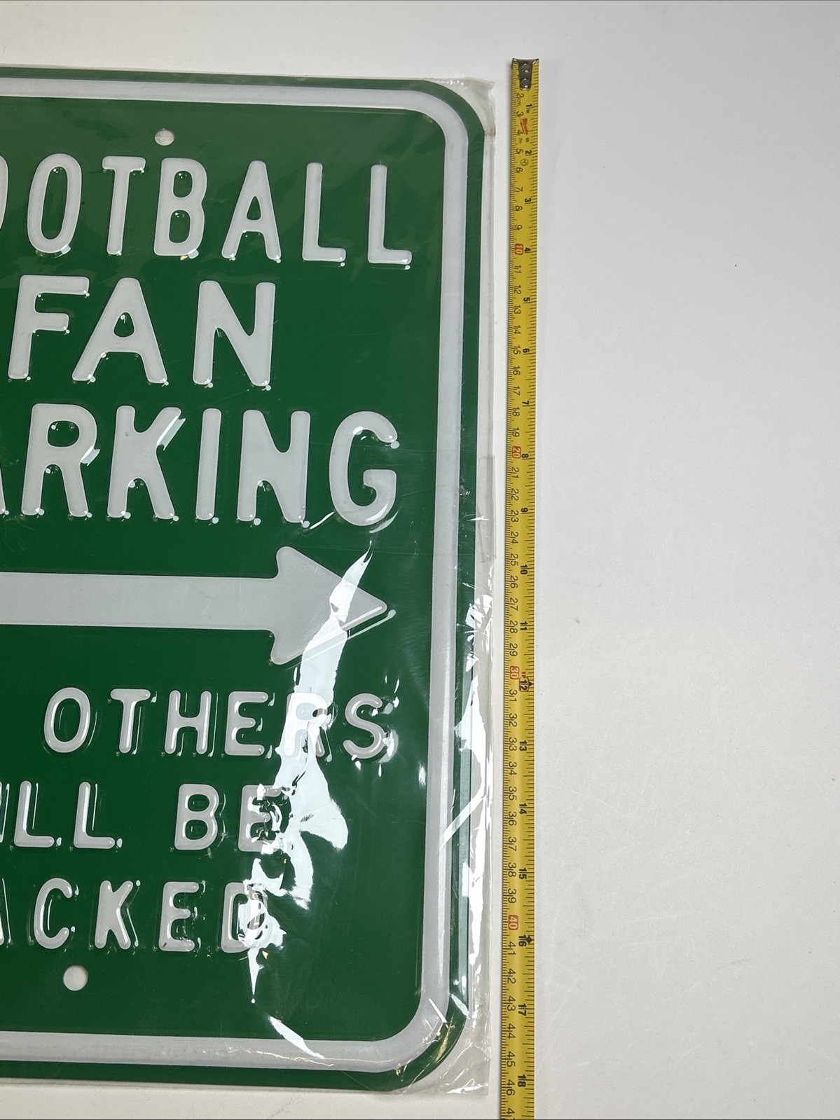 Football Fan Parking Green Wall Decor Novelty Metal Sign 2lb 15oz Man Cave Decor